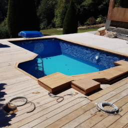 Fourniture et pose de liner pour piscine : conseils pour choisir le bon matériau Plouzane